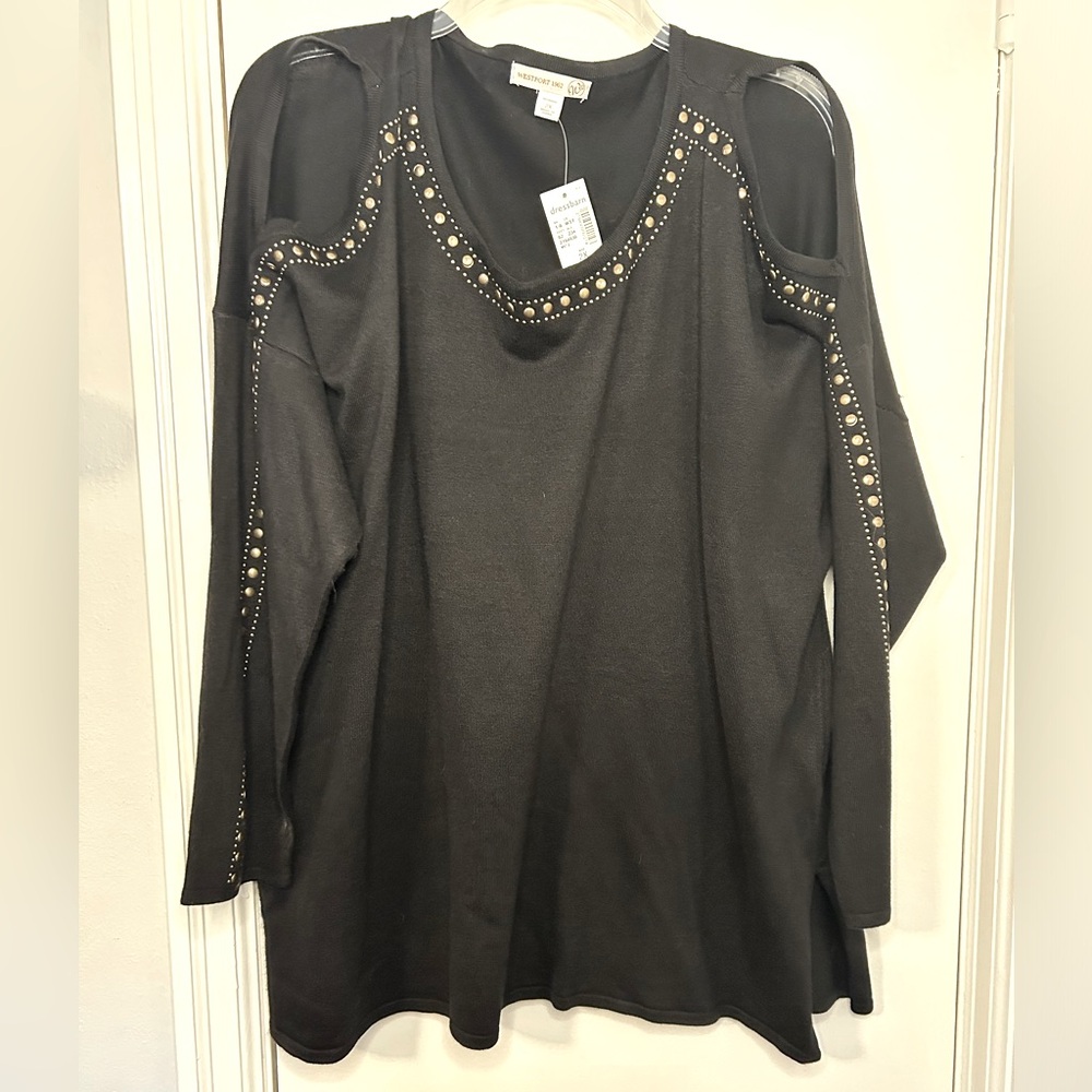 Cold Shoulder with Copper Embellishments